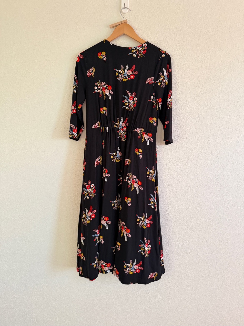 Boden Black Floral Midi Dress with Red and Pink Accents size 10 - Picture 9 of 14